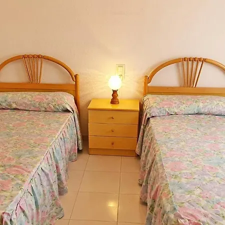 Baladre Gandía - Solo Alquiler A Familias Apartamento