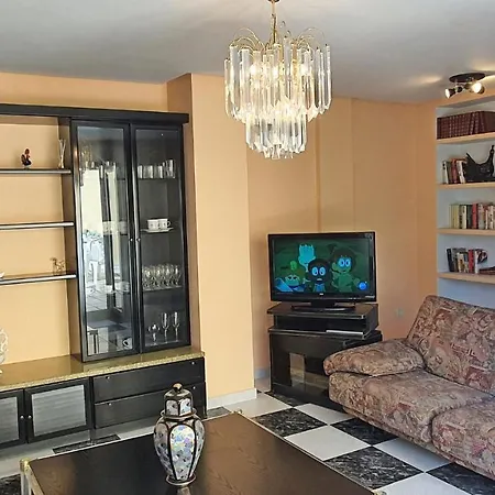 Apartamento Baladre Gandía - Solo Alquiler A Familias